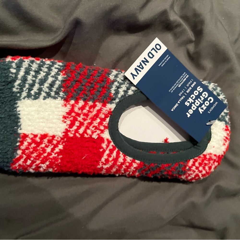 Two pairs of Holiday Christmas  Old Navy Red and Plaid Gripper Socks - Picture 4 of 5